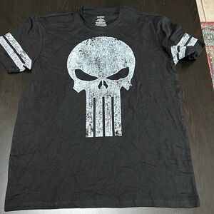 Marvel punisher graphic tee